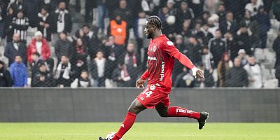 Abena: “Hatalardan ders çıkarmalıyız”