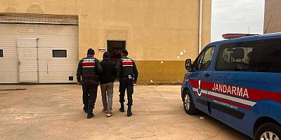 Hırsızlık şüphelisini jandarma yakaladı