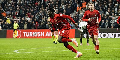 Mohamed Bayo Ritmini Buldu