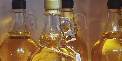 Taze Sıkım Zeytinyağı Diz Ağrılarını Azaltıyor