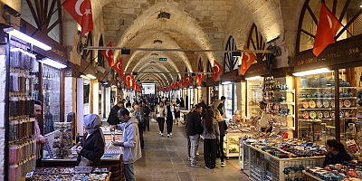 Zincirli Bedesten’de canlılık başladı