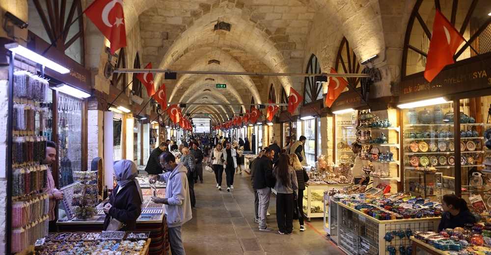 Zincirli Bedesten’de canlılık başladı